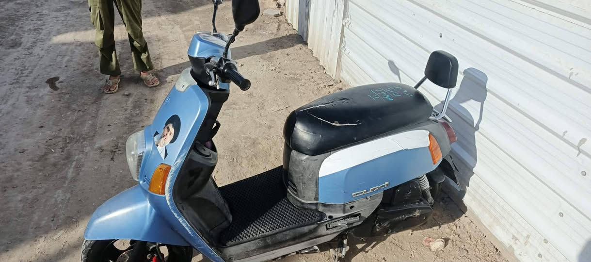 سلام عليكم دراجه ماكس بوليس لبيع صارله 3 تشر من نازله من لربنه دراجه جديده بس مبدل كفره جان سود وبدلته بهاذه لون مكفوله كفاله عامه ماحاط سبانه عليه مكاني ديوانيه قضاء عفك شراي يتصل ***********
