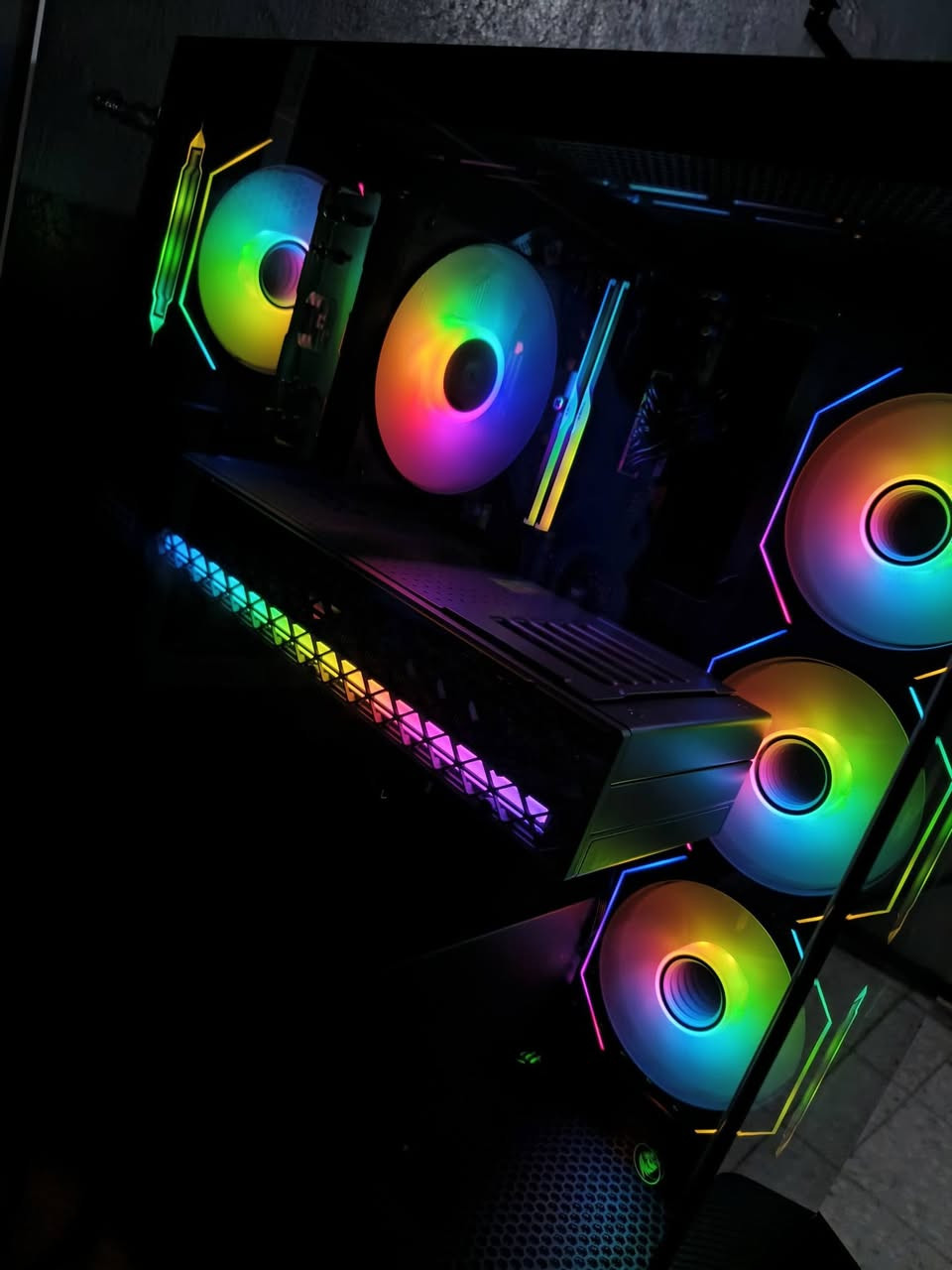 كيس للبيع مليونيين قفل 🔒
جديد ماخذه قبل أقل شهرين
جميع كراتين موجوده سكني بغداد

Sapphire NITRO+ Radeon RX 9070 16GB

Ryzen 7600X

32GB DDR5 (2×16) 6000MHz

M.2 1T

Gigabyte B650M H

Acer 750W 80+ Bronze Full Modular Power Supply


**إذا كنت صاحب هذا الإعلان وتريد حذفه لأي سبب، رجاءا أرسل رسالة إلى الدعم الفني**