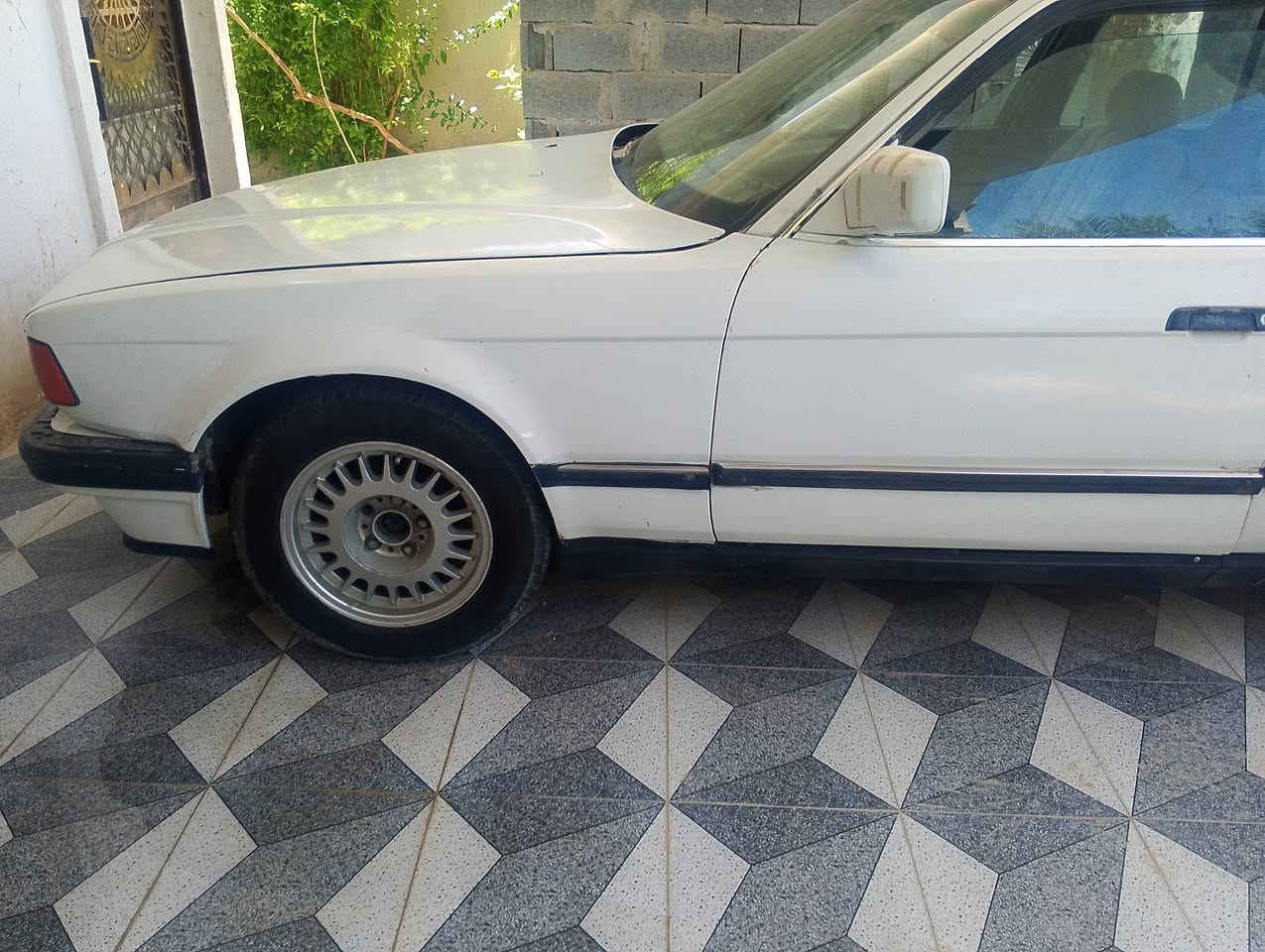 سلام عليكم بي ام 730موديل93 رقم ديالى مشروع وطني سنويه لل2029 
غرفته جديده مخمل بداين جدد  كهربائية كله شغاله لايت عالي ناصي شغال  حداديه نص ونص  كير اوتو محرك فل
للبيع سعر 33وبيه مجال  او مراوس  حسب القناعه
الاستفسار ***********
تواصل واتساب ***********
