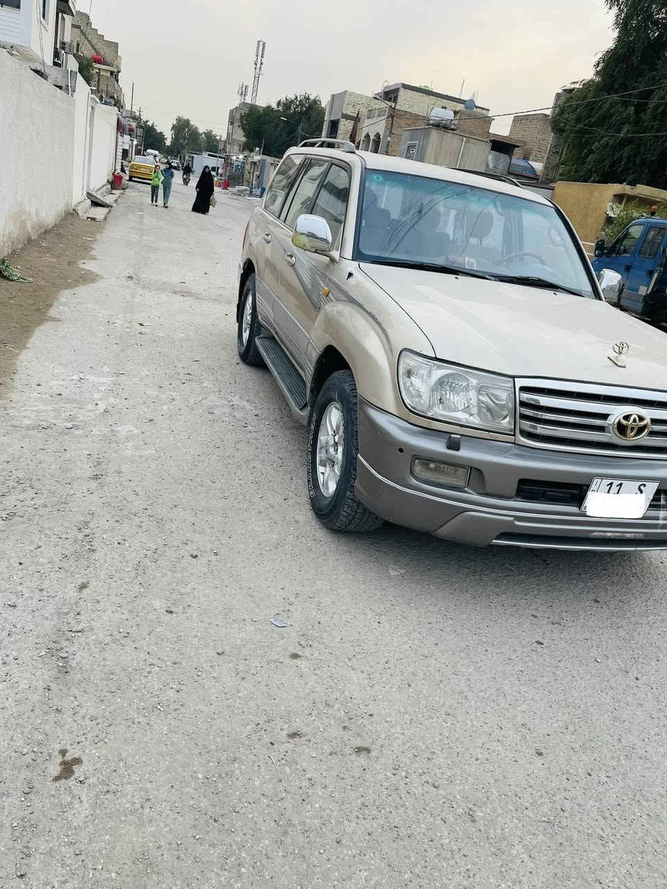 السلام عليكم تويوتا لاندكروز موديل 2007 مكفول بدون صبغ كير محرك مكفول رقم بغداد الدولي  باسمي مكينة 6 سلندر تخم تاير حداديه جديده تبريد ثلاث قطع ثلاجه جانبيه مكاني بغداد الهاتف ***********السعر 185
