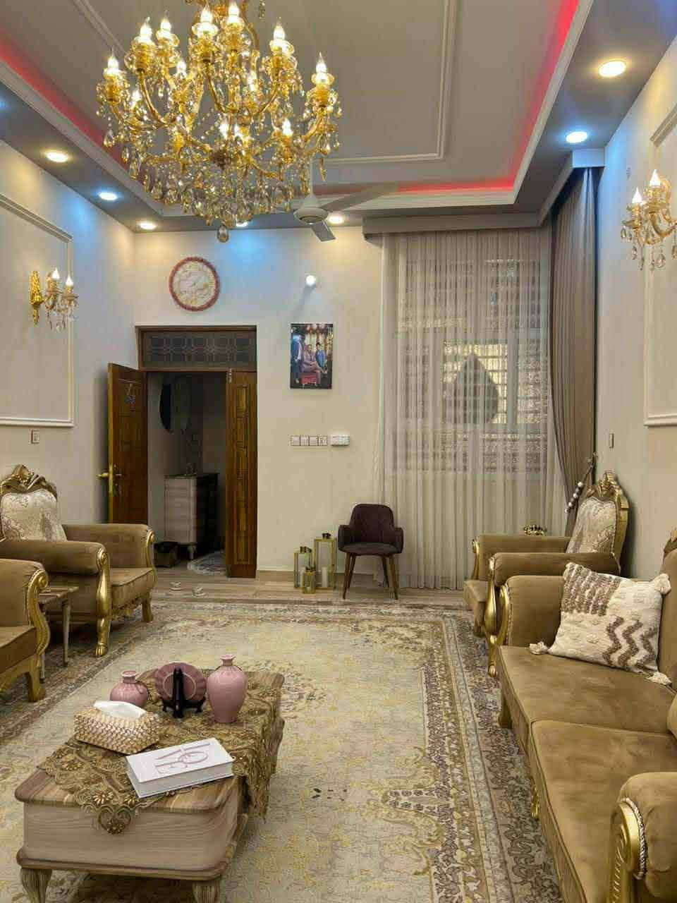 💢السلام عليكم
☘️اللهم صلي على محمد وآل محمد 

🏦دار سكـــــــــــــن للبيع طابوو صرف 

📌الموقع:- الضباط الأولى خلف مول الطاهر 

📐المساحه:- 200م طابق واحد واجهه 8 نزال25

☘️محتوياته:-

✅غرفتين نوم 

✅صاله

✅مطبخ 

✅استقبال 

✅صحيات 

🌿سنـــــــــة البناء 2024 موقعه يخبل جداً 

🏦الدار مطلوب لصندوق الاسكان 63 مليون

💵السعر عدا الطلب علق بالصلاة ع محمد 

ــــــــــــــــــــــــــــــــــــــــــــــــــــــــــــــــــــــــــــــــــ

#للاستفسار اكثر:- خاص او واتساب 

☎️هاتف:- ***********

☎️هاتف:- ***********

#مراجعـــــــة مكتب دبي للعقار والمقاولات العامه 

#عنوان المكتب سايدين الجمهوري مقابل مدرسة القدس
