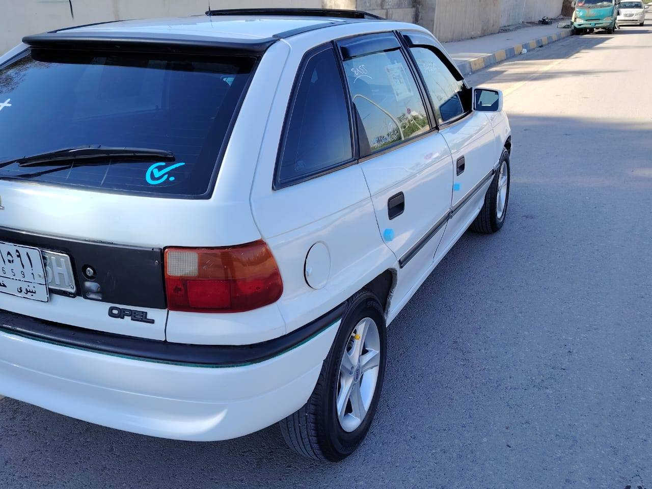 اوبل استرا حجم ١٦ ابيض محرك جديد طخم تاير ويل كب طخم نضيف بدون ضرر دوائر دوسات صبغ رقم ألماني نينوئ سنويه ٢٨ شرط التحويل والوكاله ***********
