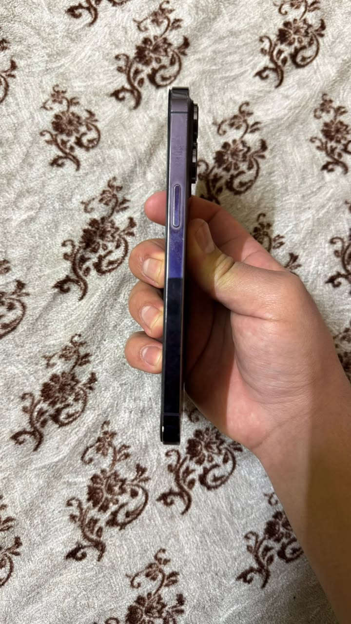 للبيع ايفون ١٤ برو ماكس ذاكرة ٢٥٦ بطارية ٨٢ جهاز نسخه ZA دبل سيم مفتوح مبدل فقط شاشة فيس ايدي كامل شغال سعره ٥٠٠ وبي مجال بسيط


**إذا كنت صاحب هذا الإعلان وتريد حذفه لأي سبب، رجاءا أرسل رسالة إلى الدعم الفني**