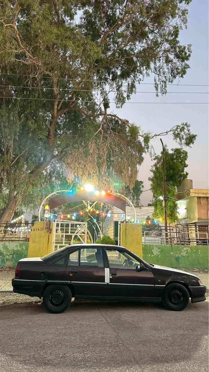 السلام عليكم اوبل اوميكا للبيع بسعر ٢٨ وبيهه مجال مكينه  بشرط ـلا صرف ولا بخار مصار شهر من مجفته الكير بشرط صدر بشرط كهربائيات بشرط كامله بس يعوزهه شويه ترتيبات 
متواجد علواتساب 
***********
*********** ديبيس, كركوك
