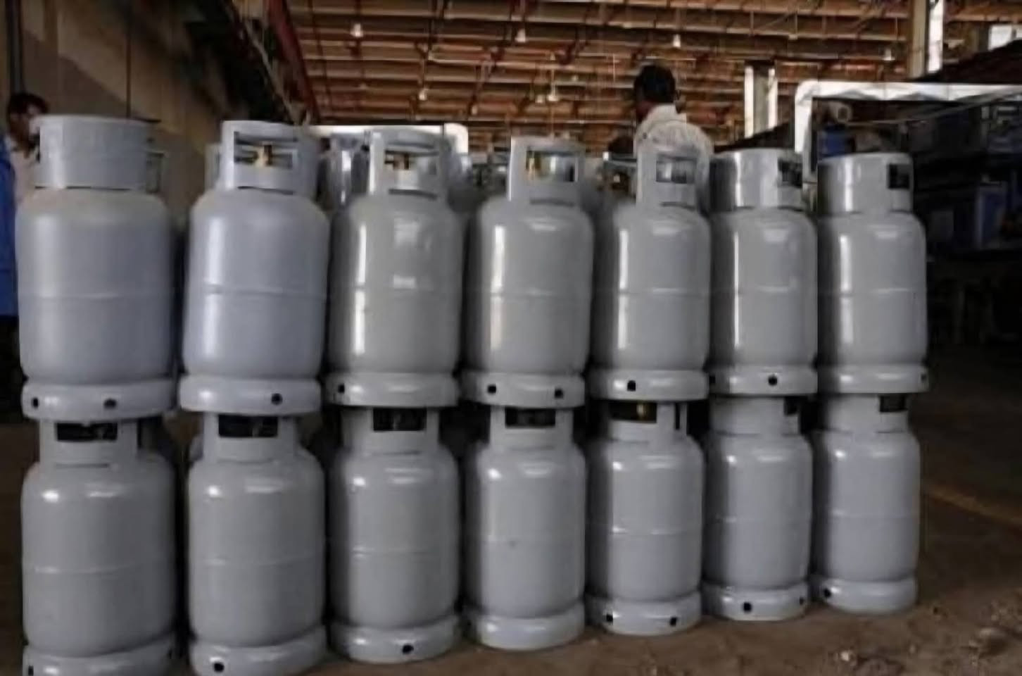 يا الله تم وصول دبه لغاز وجبه جديده محلات السراي دبه غاز عراقي الاصلي وزن 16500 سعر دبه ٥٥ الف دينار البيع جملة ومفرد


**إذا كنت صاحب هذا الإعلان وتريد حذفه لأي سبب، رجاءا أرسل رسالة إلى الدعم الفني**