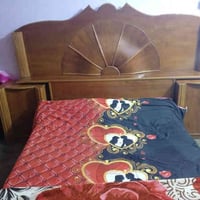 غرف نوم • مستخدم • القائم