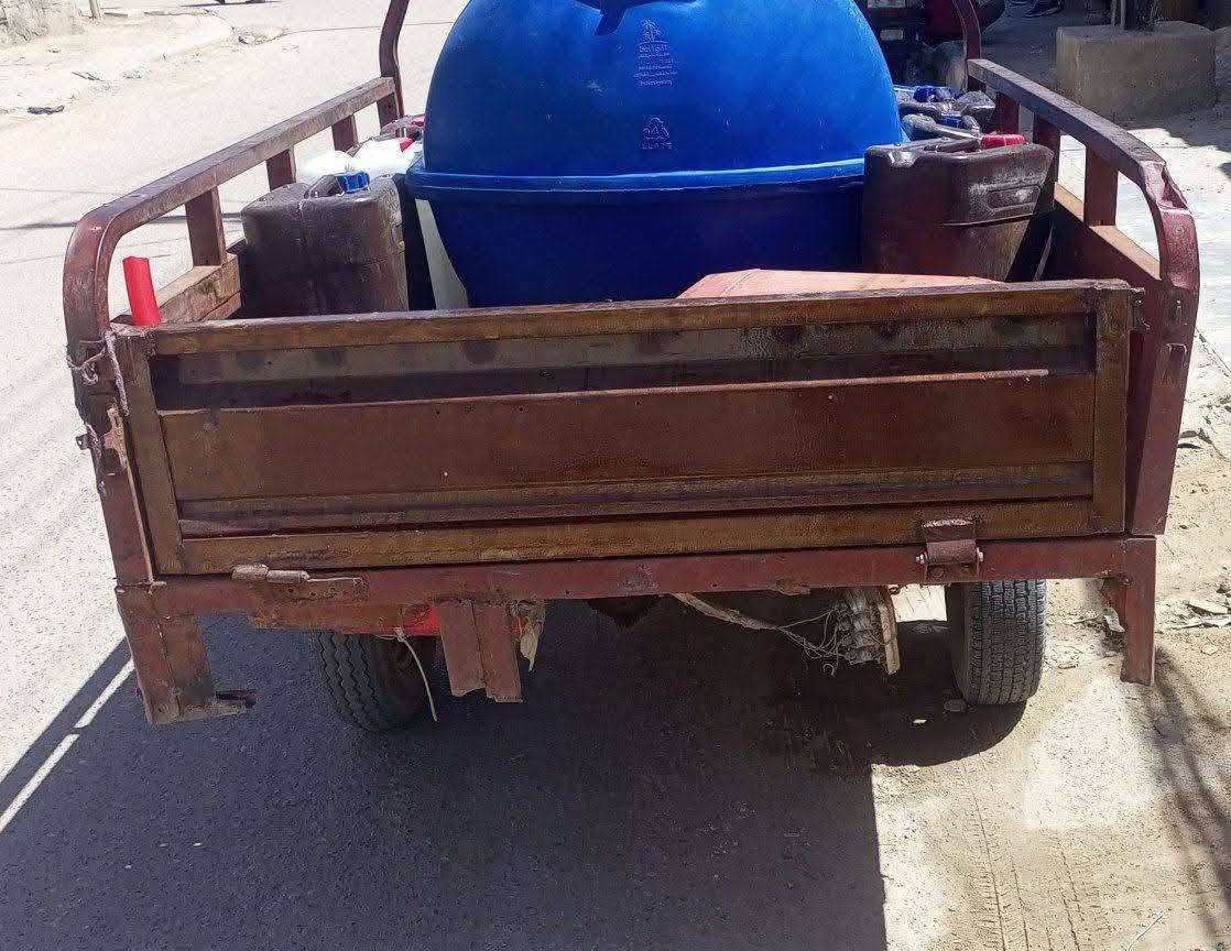 ستوته للبيع محركها مديل 24ما مفتوح وشاصيها مديل 12 كهربائيات كلها شغاله سلف دبل اشاره عالي ناصي بك لايت. كله جديد عوزها بس ترتيب للبدي  سعر 1250 بيها مجال بسيط.  ***********
