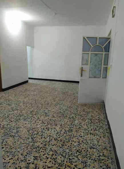 32
((  دار   🏠للايجار ))  
المساحه............  150 متر  
السعر   ........... 300 الف 
العنوان...............  الكوفة علوة الفحل 
يحتوي على....... (غرفه  نوم ومطبخ ..صاله..صحيات داخلية وخارجية )
(ماطور..خزان عدد 2..سخان عدد 2  .. وخط مولد) 
دار جديد  جاهز من كلشي دينار متخلي عليه منطقة كلش حلوه الاتصال ***********
