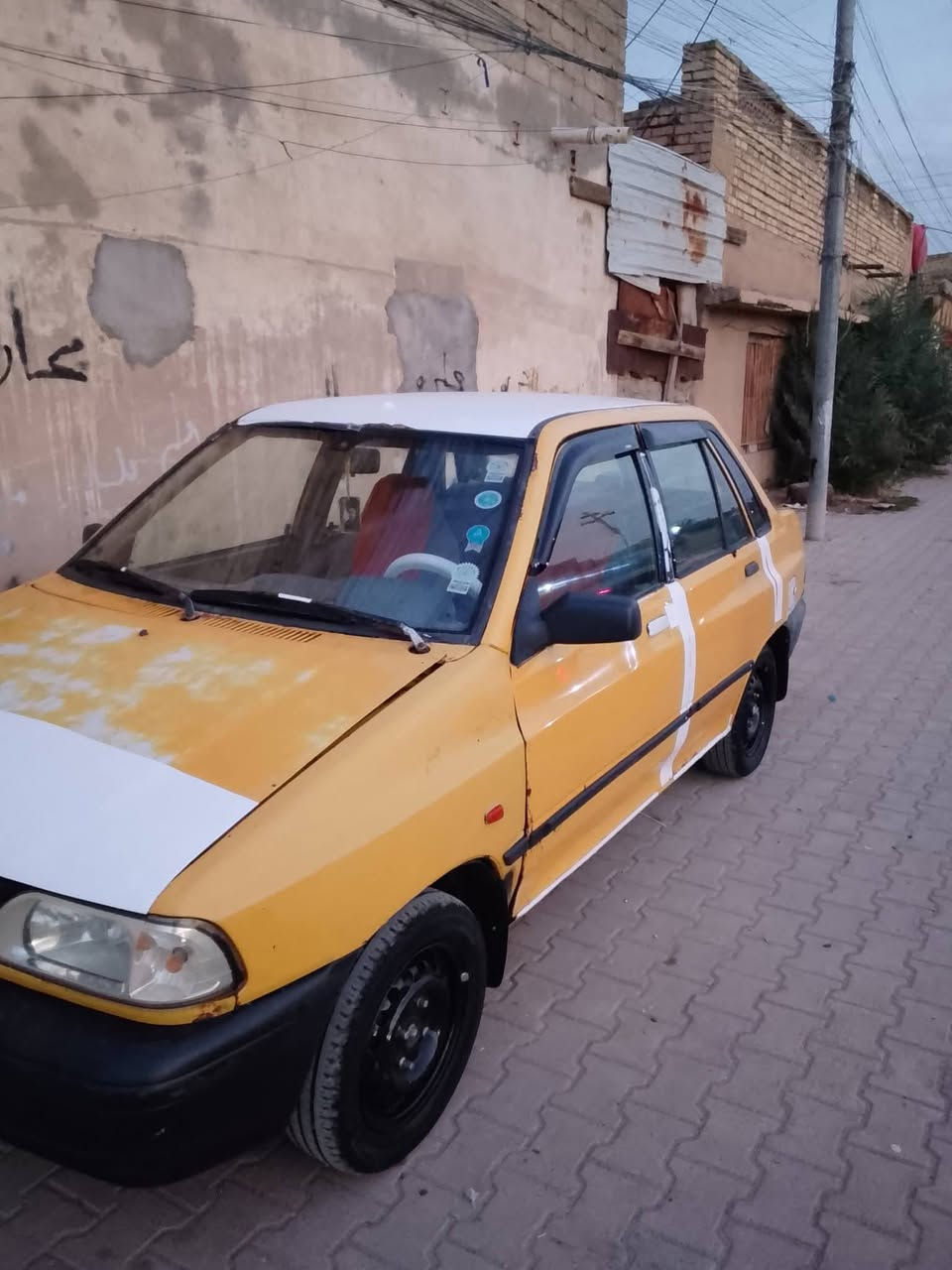 السلام عليكم سياره للبيع موديل 13 ثانويه 27 مصفره هيا وغرامه
قشره حلوه  تخم تاير ماكينتها حلوه رقم بصره تحويل ثاني يوم 
سعر 18 وبيها مجال قليل🤏 الالوان ميسان قلعه الصالح 😇
***********📞
