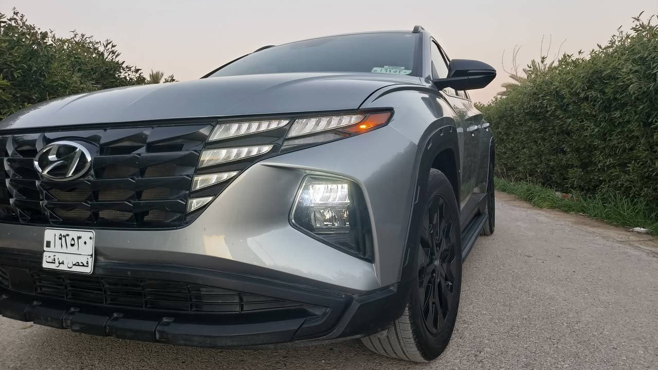 كـــــــــــل عام وانتم بالف خير
هونداي توسان 2024 بدون ايرباك ماشيه 26m بدون لوحات حادثه موضح بصور  بيه ربع جاملغ صبغ 185 وبيه مجال 
الكشن محترك ونفسه مدوشم 
***********

