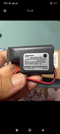 ٣ قطع • بطاريات