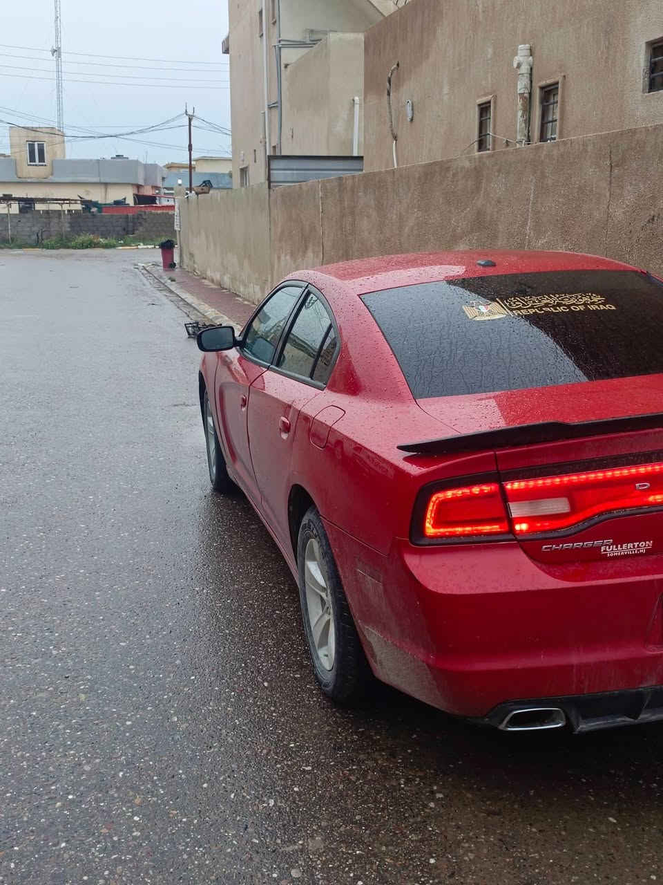 سلام عليكم سياره للبيع ادوات ادوات جارجر متوم كامل كير محرك جديد كير طياره السياره ماعيزها كلشي كلها شغاله مانقصها اي شي كشر جديد تايرات جديد موديل 2014  السعر 60 وبيها مجال مكان صلاح الدين الاتصال علا رقم ***********
