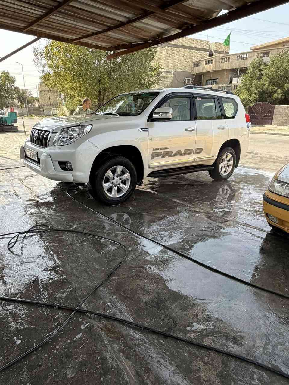 سلام عليكم البيع موديل 13بسمي رقم شمالي سياره فول تانكين سبير تعليك ست قراص مري شفط تخم تاير جديد صدر جديد ماشيه 130مكفوله عده مكانين بارد مكان بغداد بيع ترهم مراوس عادي ***********مكينه سته سلندر مانفتوحه هيه والكير
