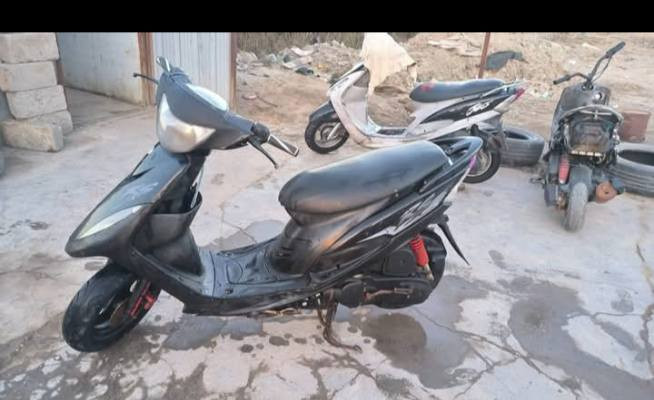 السلام عليكم ماكس عدله للبيع مفتوحه 650  بها مجال قليل المدينه بني منصور ***********
