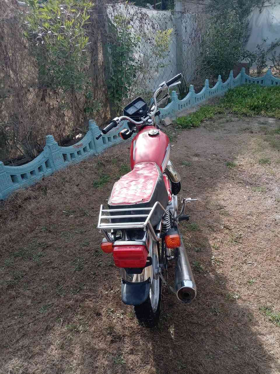 دراجه للبيع نظيفه أوراق اصوليه مكينه نظيفه سعرها 500وبيها مجال


**إذا كنت صاحب هذا الإعلان وتريد حذفه لأي سبب، رجاءا أرسل رسالة إلى الدعم الفني**