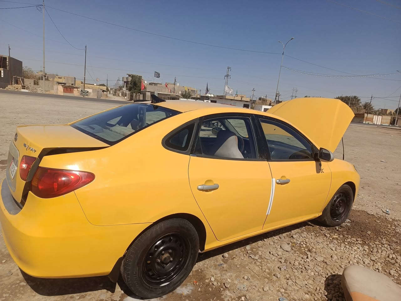 سلام عليكم النتره للبيع  2009 مصفره هيئه وغرامات ورقم جديد تخم تاير السعر 80 وبيها مجال للطيبين وانا خادم*********** الاتصال على الرقم مكلف بالنشر مكان السياره دوانيه
