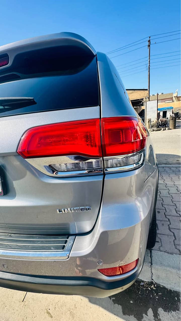 للبيع جيب موديل 2014 لمتد رقم اربيل باسمي وبيها كابون بانزين ضرر بالعراق نص جاملغ امامي ونص باب مكاني كركوك *********** كركوك, العراق
