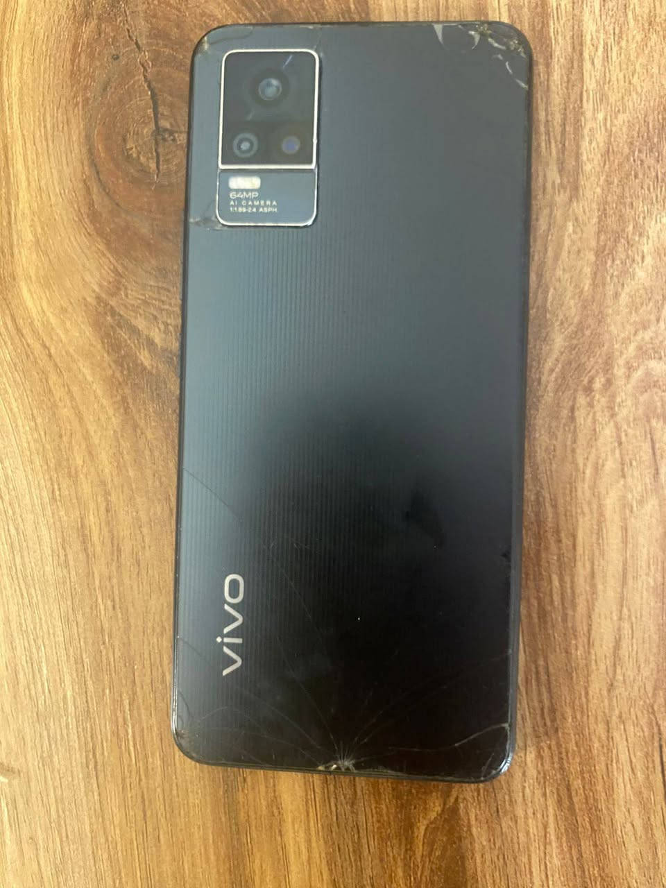 سلام عليكم جهاز تفاصيله داخل صوره ذاكره 128 للبيع 50الف مكاني بغداد حي الجامعه وافق ادمنن
***********
