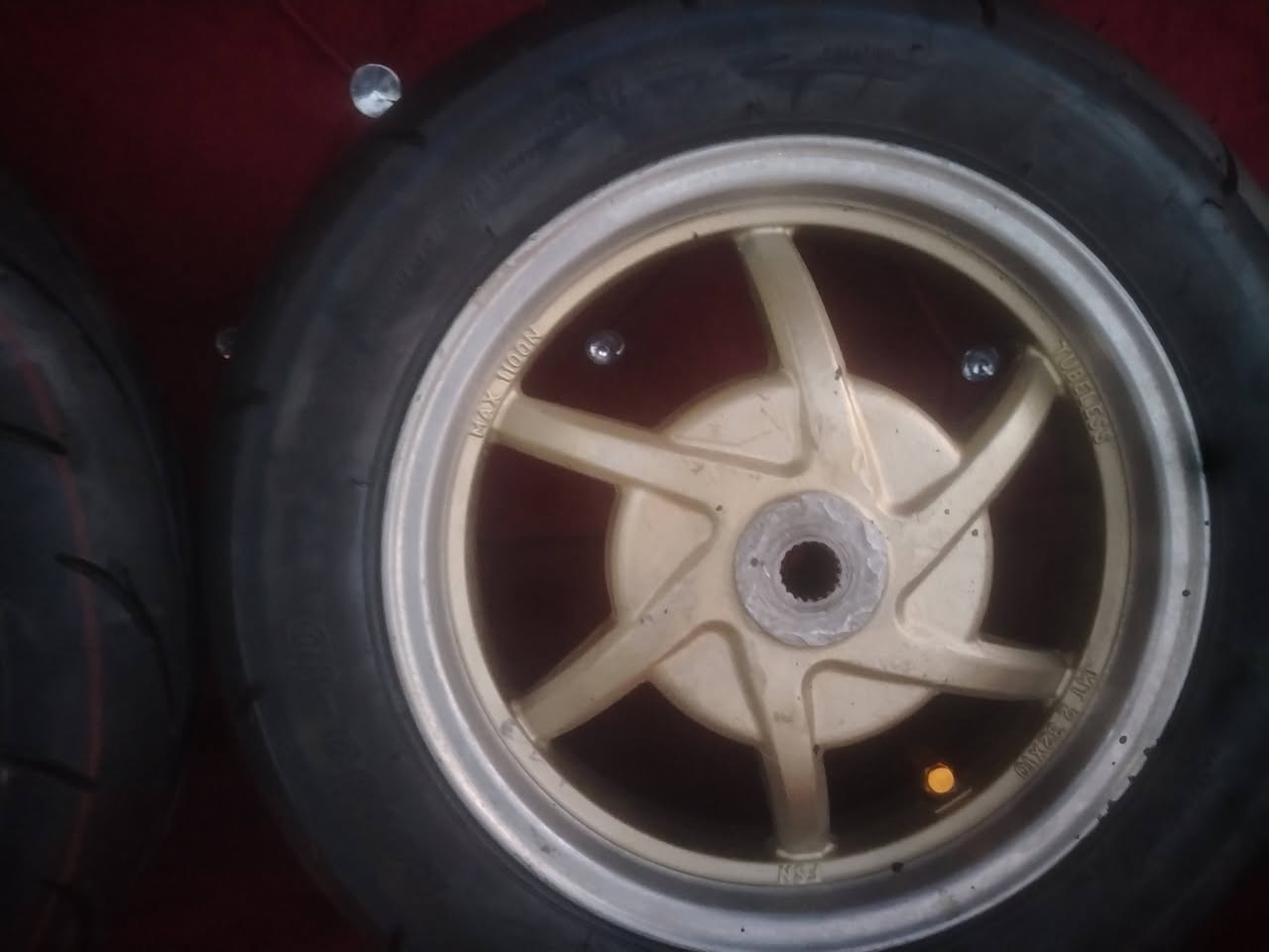 وياله للبيع مال ماكس عدله نظافه فول ليحب يتفضل خاص


**إذا كنت صاحب هذا الإعلان وتريد حذفه لأي سبب، رجاءا أرسل رسالة إلى الدعم الفني**