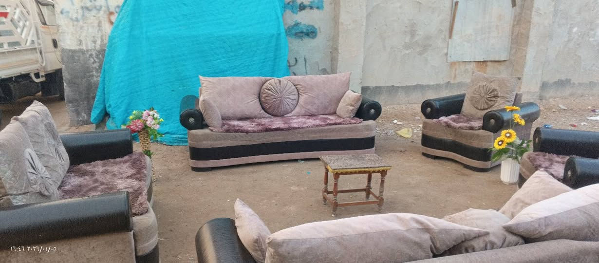 سلام عليكم تخم 5قطع للبيع السعر 500 اي ستفسار دكو عل رقم ***********
