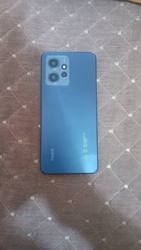 ذاكره256 الجهاز نضيف فقط بي فطر بل شاشه متأثر عل لمس سلاسه فول امانه ا...