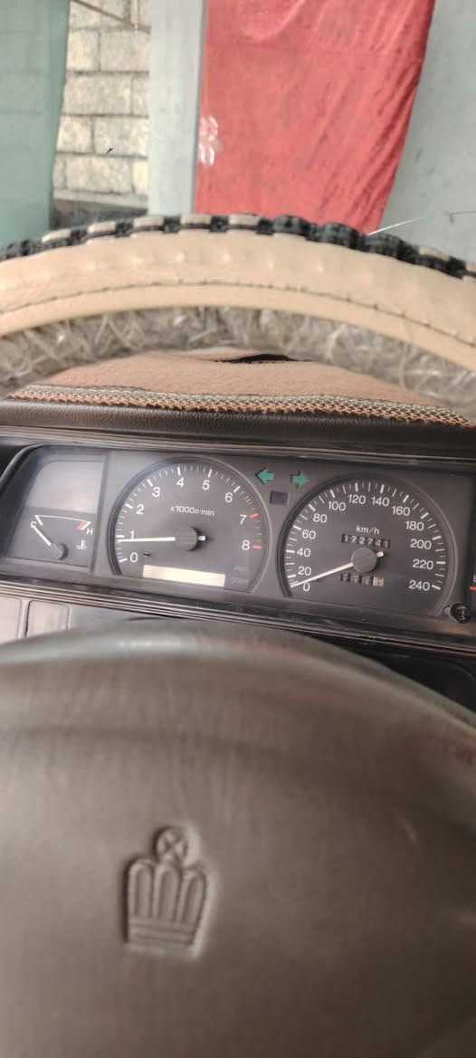 السلام عليكم
أرنب يسار اصلي بلادي 
موديل 1993 
صبغ عام للجمالية
 كير ومحرك شرط 3000 لاتبخير ولاصرف ولا تنقيص 
رقم صلاح الدين السياره بأسمي سنويه لل 28
 تبريد يعوزو شغل
 بيها معجون بالجاملغ الخلفي جهة السايق السياره مهمولة يعوزها ترتيبات كلاص نوزلات بلكات من هالسوالف اما الباقي كله شوف العين
السعر 55 وبيها مجال بسيط 
ملاحظه(مكلف بالنشر)

هاتف صاحب السيارة/***********
