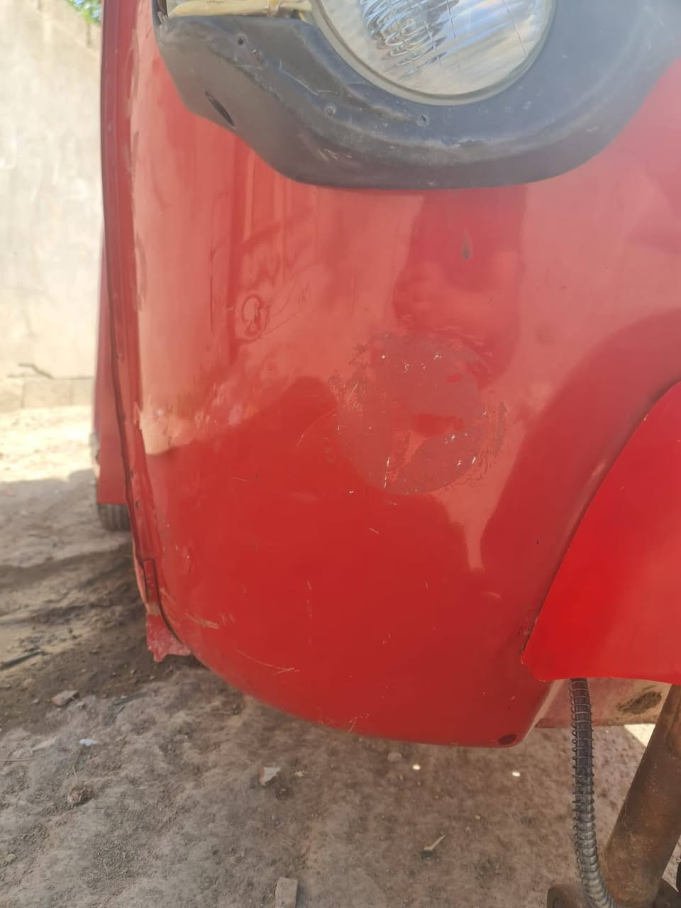 تكتك بياجو للبيع 
سلام عليكم تكتك بياجو موديل 19 مكينة تي في اس 25 تكتك اوراق اصولي للترقيم تكتك كله جديد جادر تايرات جدد خير من الله كبل للشارع مال عيشة تكتك بيه بس هاي ضربه بلغد موضحه والباقي كفالة سعر 2500 وبيه مجال مكاني بابل سكندرية حي عداي للستفسار ***********
