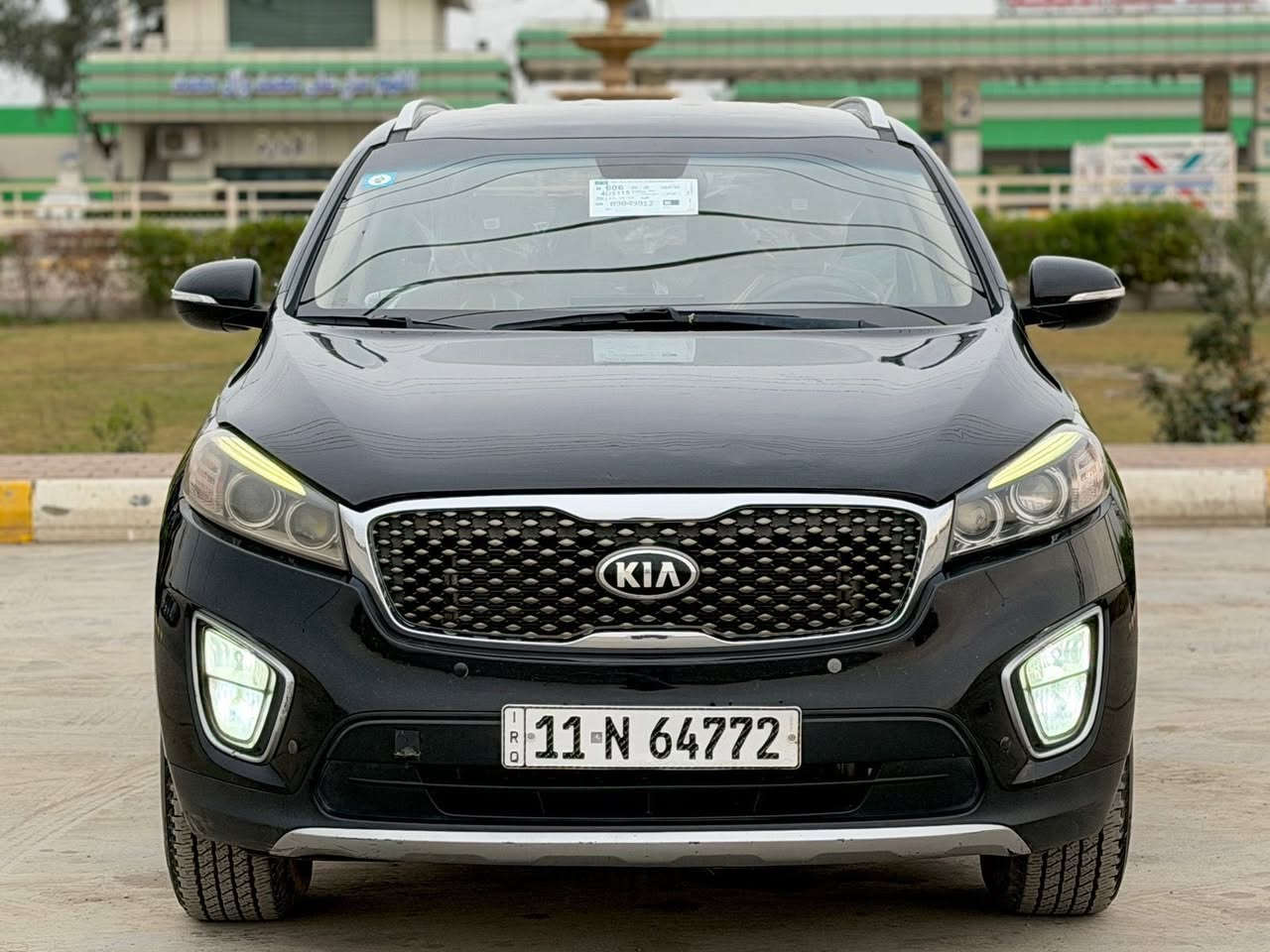 كيا.....سورنتو
موديل.......2016
وارد امريكي
رقم بغداد دولي
سلندر::4
راكب::7
مكينة 2400
تحكمات
كشن كهرباء
كاميرا
شاشة كبيرة
السيارة جديده
هاتف ***********
مكان السياره بغداد 
هاي كل التفاصيل مع صور الحادث
