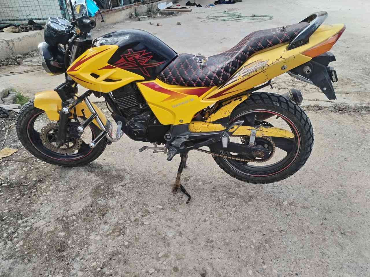 سلام عليكم ورحمة الله

دايوان للبيع مكفوله محرك ناعم أوراق جاهزه 2015
 كهربايات جاهزه تشغيل سلف وهندر العنوان واسط العزيزيه 

للستفسار اتصل ***********
