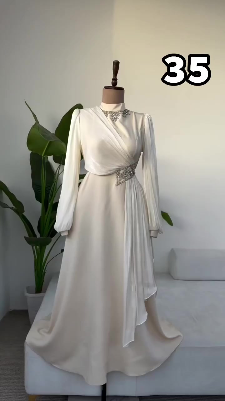 الموديل تحفه بتفاصيلة  فستان خامه
 دابل الايطالي كوالتي عالي 
سعر 35 الف 
قياس 38 40 42 44 46 48
للحجز مراسلة الصفحة 
متوفر توصيل لجميع  لحافضات


**إذا كنت صاحب هذا الإعلان وتريد حذفه لأي سبب، رجاءا أرسل رسالة إلى الدعم الفني**