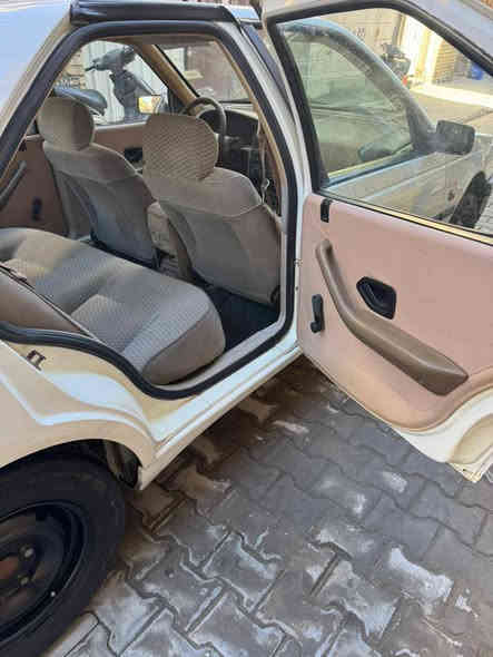 السلام عليكم للبيع بيجو جي ال اس موديل ٢٠٠٩ كير مكينه خير من الله بيهه جاملغ خلفي صبغ فقط بدون ضربه من اتشوفهه بعد احلى سنويه الحد ٢٤ داخل بيجي السعر ٤٠ بغداد حي تونس هاتف***********
