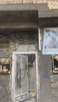 حسينيه 60متر 3طوابق طابو زراعي سند 25باب طويريج قرب شركة كيا يم عامود 18عن الشارع العام 300متر سعر 225وبيه مجال ***********
