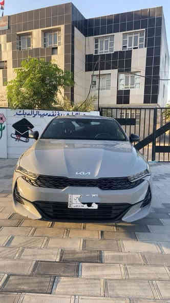 السلام عليكم
كي فايف جي تي لاين اسمنتي 
موديل 2022
رقم بغداد
ماشية 37 كيلو 
حادث خلفي ، بيها حالوب خفيف  بالقمارة هنا بالعراق ، طخات موضحة بالصور 
بجم كبس 
بدون ايرباك 
محرك 1600 تيربو 
السعر 178 
مكان بغداد حي الجامعة 
هاتف ***********
