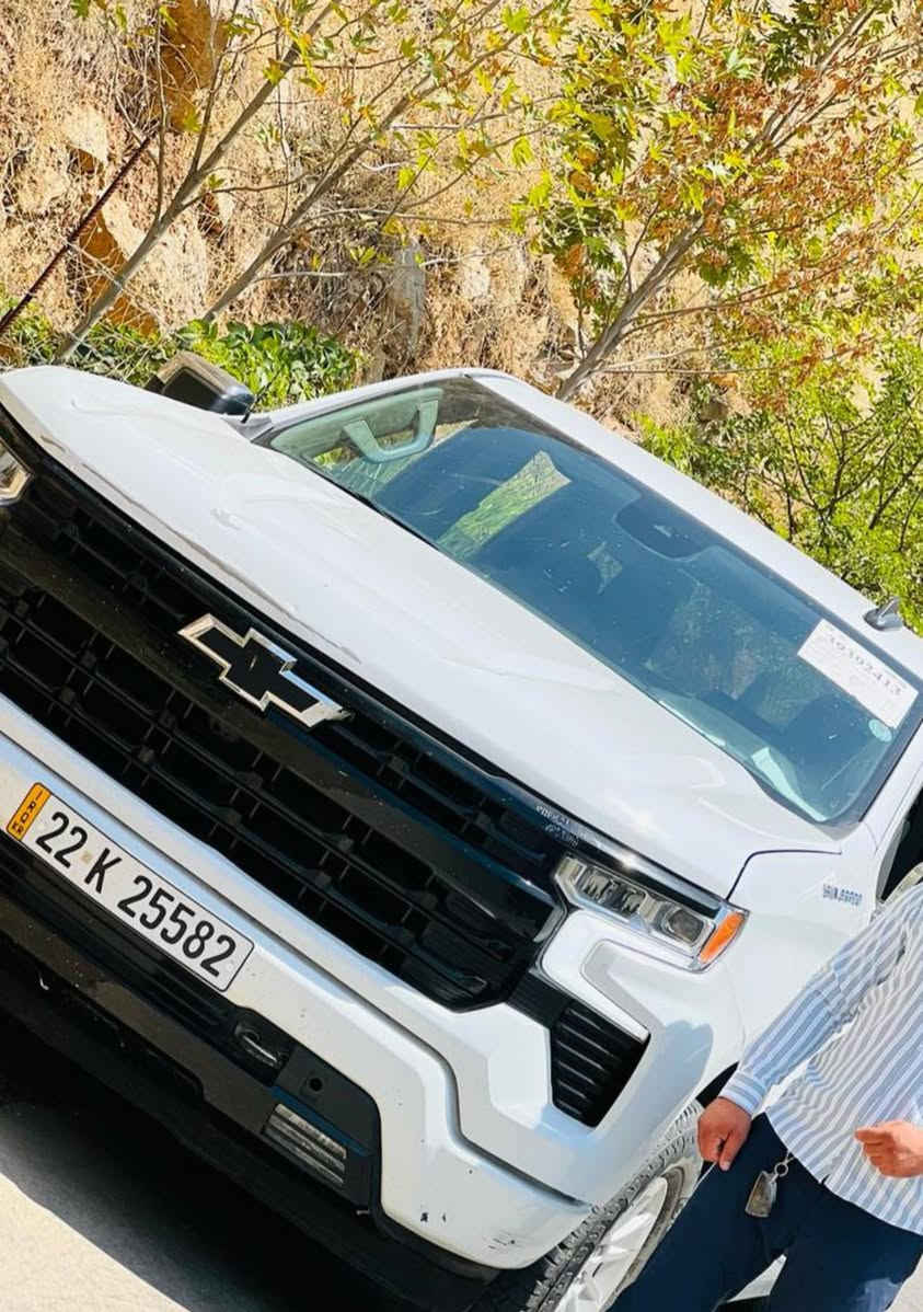 للبيع سلفرادو 2023 Lt
V8
گير تعليك 
فول مواصفات عدا الفتحة
دشبول الشكل الجديد
رقم اربيل باسمي 
بدون صبغ وتبديل  بارد بصيط بخشم البنيد والجاملغ اليمين 
ايرباك راجع سستم 
ماشي 50 الف كم
لايت لد 
قيادة الي 
توقف ذاتي عند الرجوع 
توقف ذاتي امامي 
اي نقص ما بيهة 
هواي مواصفات بيهة بعد 
سعر 320 
***********
صور امريكا مرفقات بالمنشور
