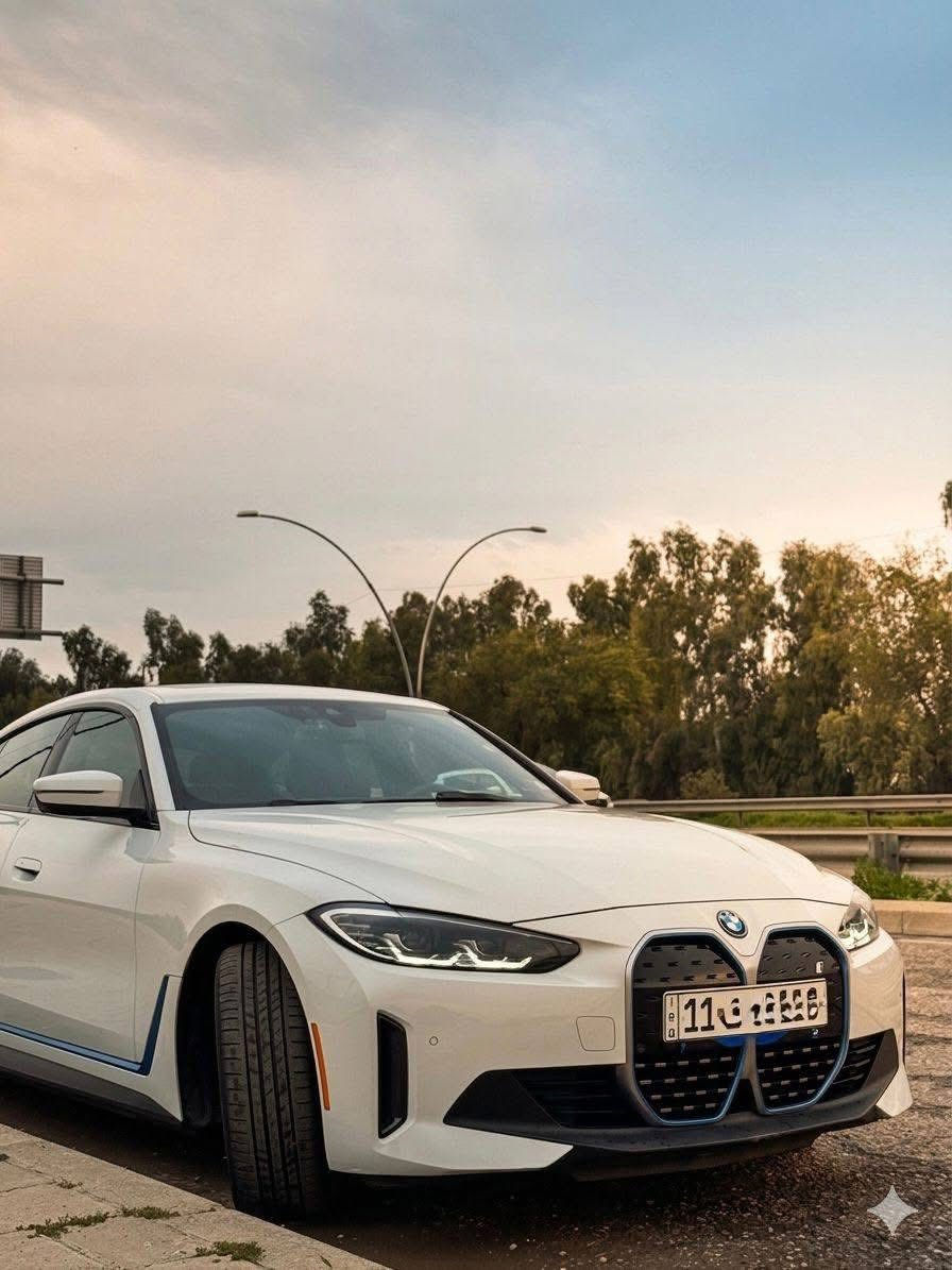 بيع مستعجل … تم تنزيل السعر (بيع فقط بدون مراوس)
BMW i4 Edrive40 2023
كهرباء بالكامل
.
المواصفات :
  
 بطارية 84 كيلو واط  (الشحنة تمشي 400-500 كيلومتر)
بانوراما
لايتات امامية متحركة عدسة Adaptive laser led 
حساسات امامية وخلفية 
رادات جانبية وامامية
كاميرا  خلفية 
انارة محيطية ambient lights ￼
توقف ذاتي 
تنبيه اصدام للمركبات وللاشخاص
محدد ومثبت سرعة + تنبيه الخروج من المسار
نظام الترفيه idrive 8 احدث نظام 
ممكن عرض خريطة ويز على الشاشة الاماميه (امام السائق)
المسافة المقطوعة 32,000 ميل 
مقاعد كهرباء + تسخين مقاعد + تسخين مقود قيادة
اوامر صوتيه في النظام الترفيهي 
السرعة من 0-100 خلال 5 ثواني 
حادث السيارة : الجاملغ الخلفي فقط
بدون ايرباك (ايرباكات سليمة )
 

رقم الهاتف … متوفر واتساب
 ***********
