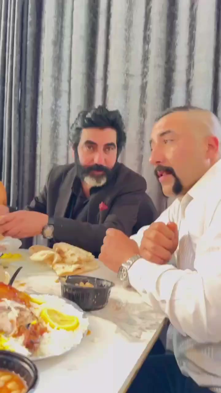 شكرا الى الاخ  امجد الشمري 
شكرا لشبيهه مراد علمدار
شكرا لكل مشهور زار المطعم وانطه رائيه بالأكل وعمل دافع إيجابي لنا من أجل تقديم الأفضل
.
شكرا لكل اهلنا وناسنا في منطقة الكرغولية
.
#مطعم_يستحق_الاختيار
أرقام التوصيل
*********** واتساب
***********
***********

الكرغوليه السايد الواحد قرب الدكتوره رشا الشمري او قرب ماركت الهدى (محمد باتري)
