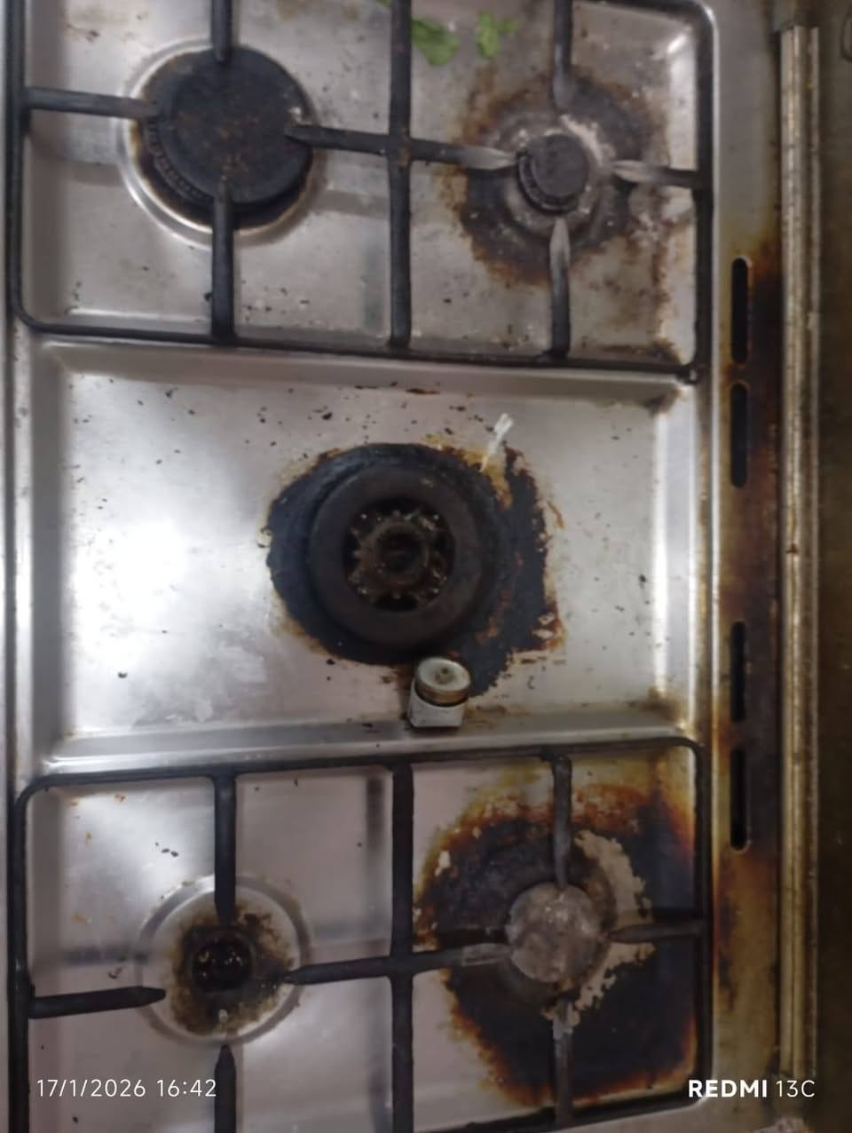 سلام عليكم صيانه موقعيه طباخات رقم الهاتف الخاص واتساب ***********
