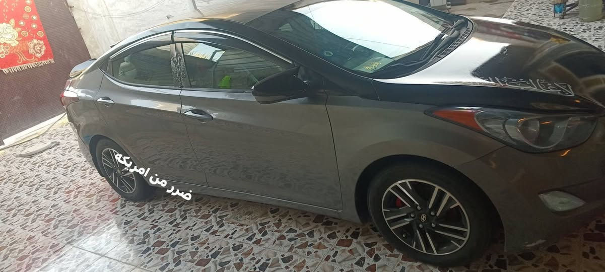 السلام عليكم سياره هونداي النترا للبيع او مراوس بيكم
 شرط تحويل ثاني يوم الرقم الإنكليزي الجديد الموديل 2012 وارد امريكي ضررهه كلش حلو مشرلك بل صوره ليبل واحد   بيهه4قطع بس اني ابيعلك حزام بل تكمه جوه الباب  بدون دواخل شرط  محرك وكير خير من الله تايرات جديد باتري جديد توشمه كاعيه جديده تبريد تدفه شغالات خير من الله  جديد منظومه جديده سياره مال جناي متعوب عليه تحكم ستيرن ويلكب وشاشه كامره اماميه خلفيه 
سعر 88 وبيهه مجال ان شاالله 
 تصال عله رقم الهاتف التواصل عله الواتساب ***********
***********
تصل وبيك خير وتدلل
مكان سياره ديالى خان بني سعد
