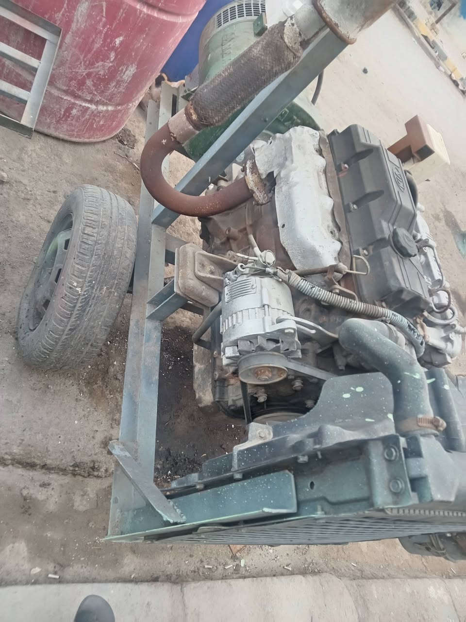 السلام عليكم مولد للبيع كيه بنكو 2700 شغال شرط الشغل لا تبخير ولا تنقيص 30 كيفي 120 انبير السعر مليونين وربع وبي مجال قليل مكان ميسان المجر الكبير هاتف ***********
