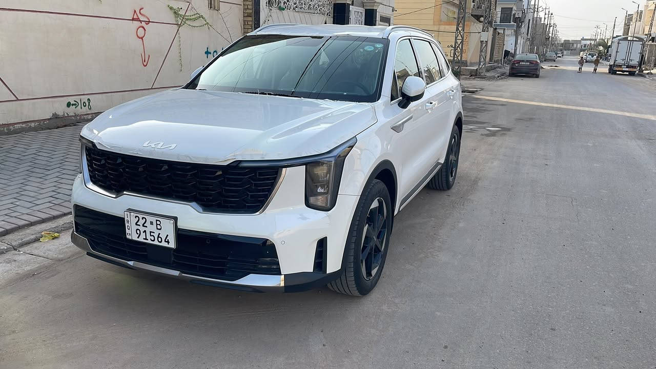 السلام عليكم ورحمة الله وبركاته 
للمراوس فقط بتاهو لون اسود من موديل ٢٠١٥ إلى ٢٠٢٠ 
سورنتو موديل ٢٠٢٤ ماشيه ٨٠٠٠ آلاف كفاله عامه من الشخط 
مواصفات السياره 
مكينه أربعه سلندر 
سبعه راكب 
كشنات ثلاث صفوف كهرباء 
تبريد ثلاث قطع 
دخول ذكي 
جنطه كهرباء + شفط 
بردات حفر 
سايد بريك دگمه 
شاشه كار بلي 
كاميرا خلفيه 
حساس امامي 
حساس خلفي 
تشغيل عن بعد 
بصمة أبواب 
بصمة تشغيل 
للاستفسار ع الرقم *********** ونفس الرقم بي وتساب
