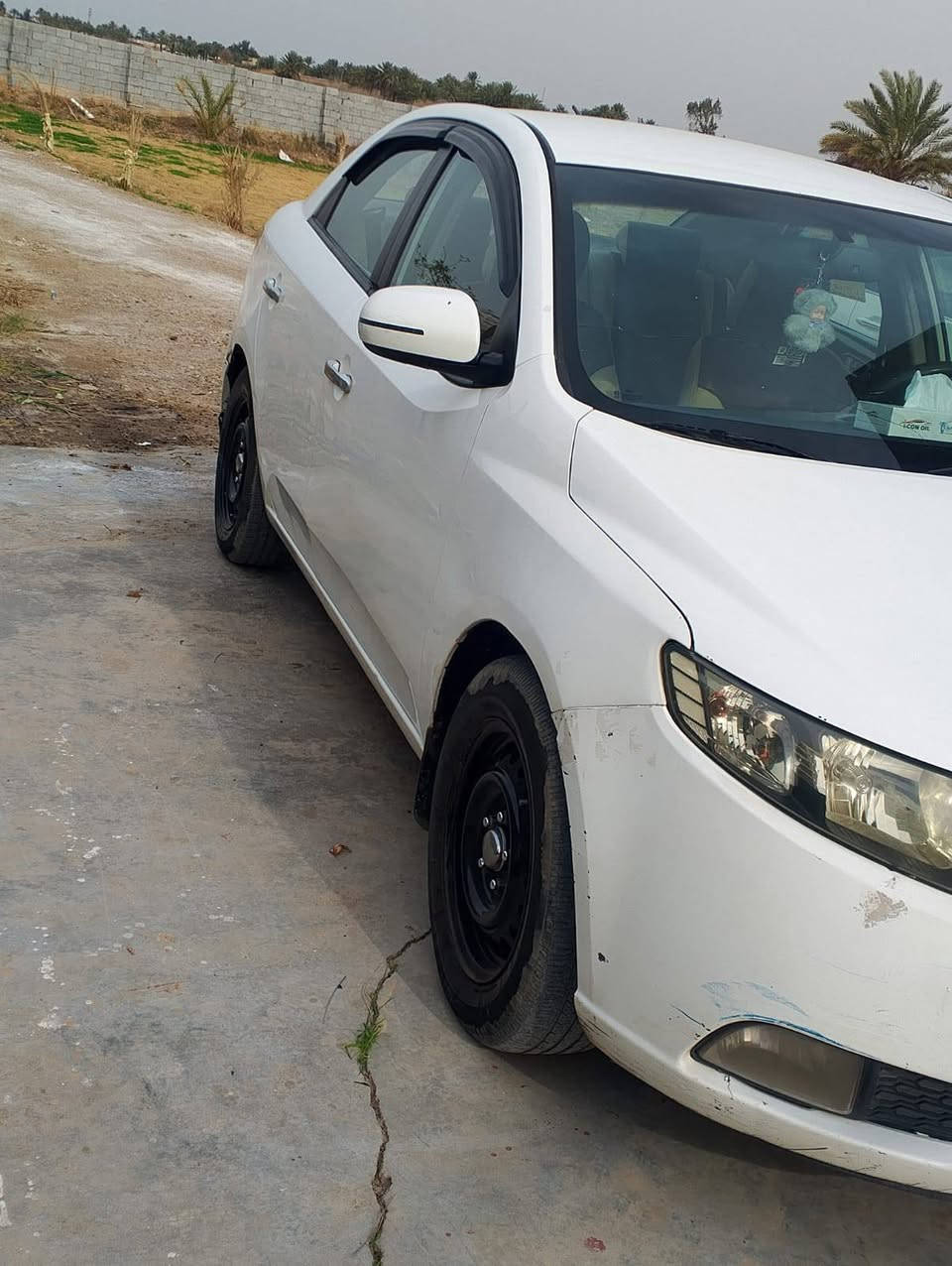 السلام عليكم سيراتو للبيع 2011 السعر 94.    ***********.
. . ***********
