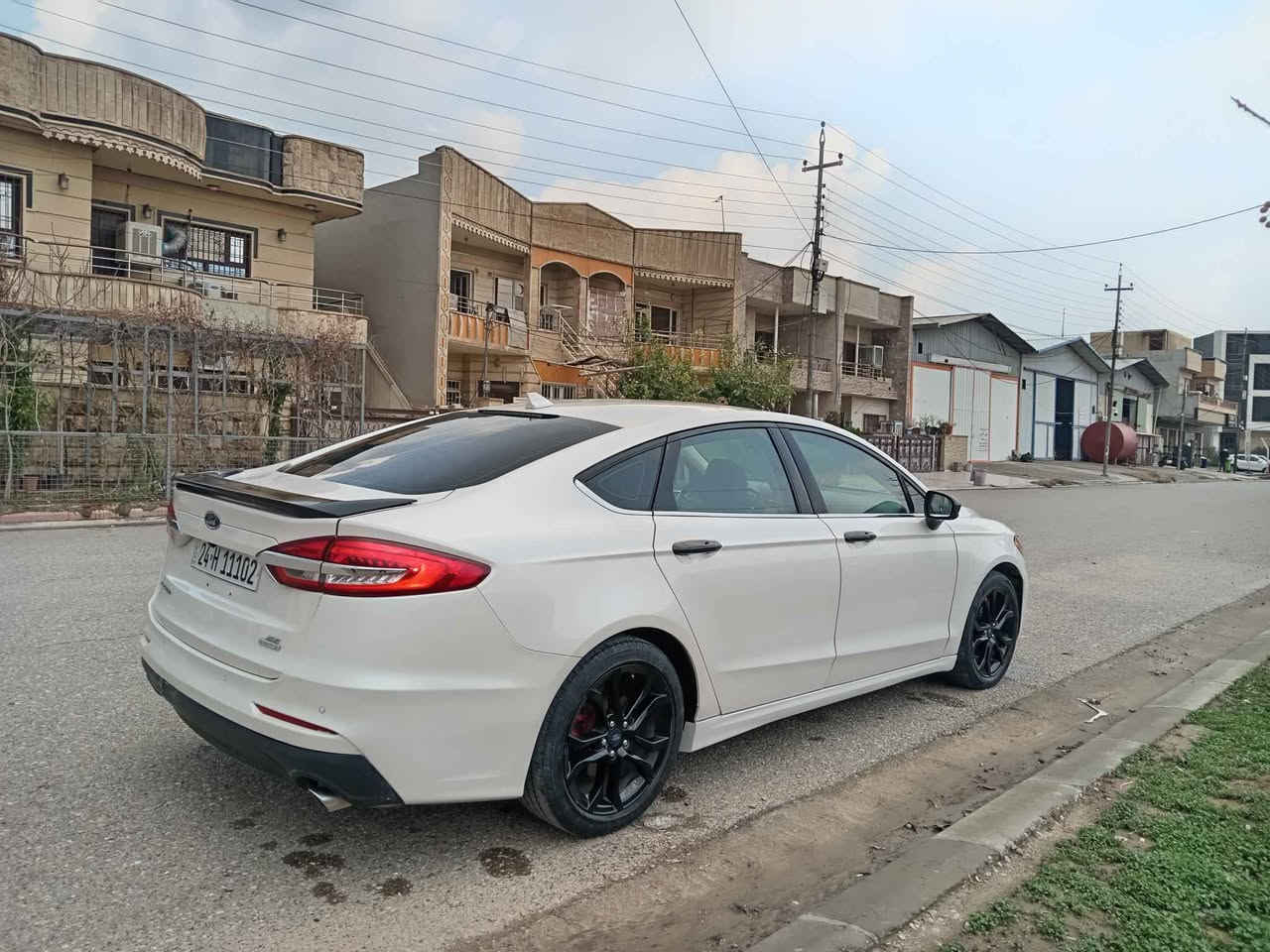 للاستفسار *********** فورد فيوجن 2020 لون ابيض صدفي مميز💥 ماشي ٦٠ الف بيها جاملغ سكن صبغ وباب  الباقي مكفول كشنات كهربائي نص جلد كامرة دوارة شاشة كبيرة رادار امامي رادار جانبي تحديد مسار كروز سرعة بصمة تشغيل ويل كروم بلادي اسود قياس ١٨ محرك كير تبريد كلها بشرط رقم هزة سنوية ٢٠٣٠ وكالة تحويل بشرط منضومة لايت زينون عالي وناصي مكان السيارة اربيل عنكاوا *********** السعر ١١٦ ورقة أربيل, العراق

