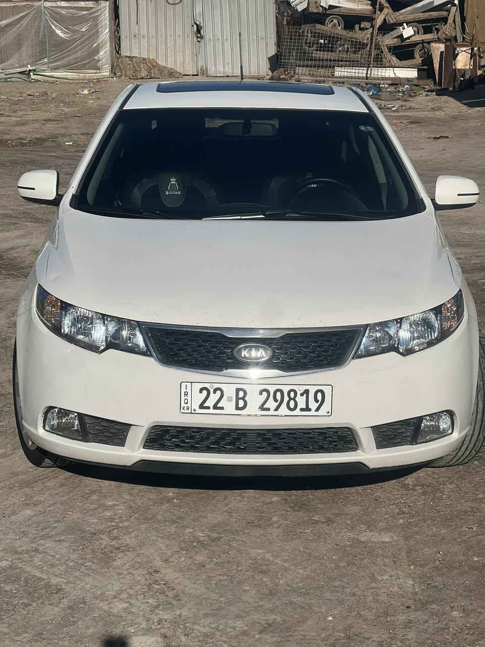 سلام عليكم كيا سيراتو 2011فتحه مري شفط ويل كب كامره شاشه السياره بيه قطعتين الرقم اربيل شرط المداور كير 
محرك بشرط تتفأه تبريد بشرط 
السعر ب 98وبيه مجال 
للستفسار 
***********
