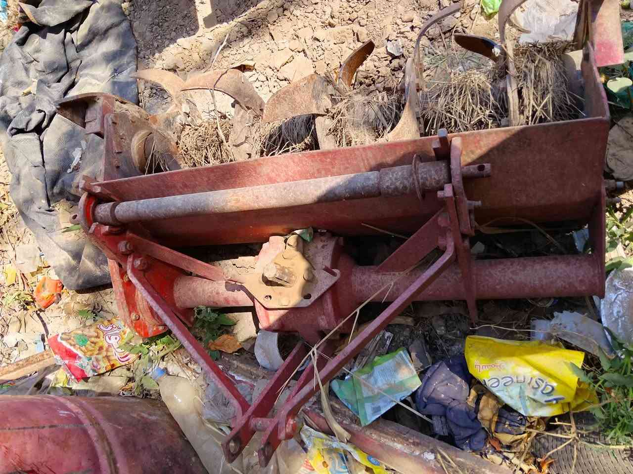 سلام عليكم للبيع مكينة ينمر يابانيه دبل اكسل شغالة مع رباشة ***********
