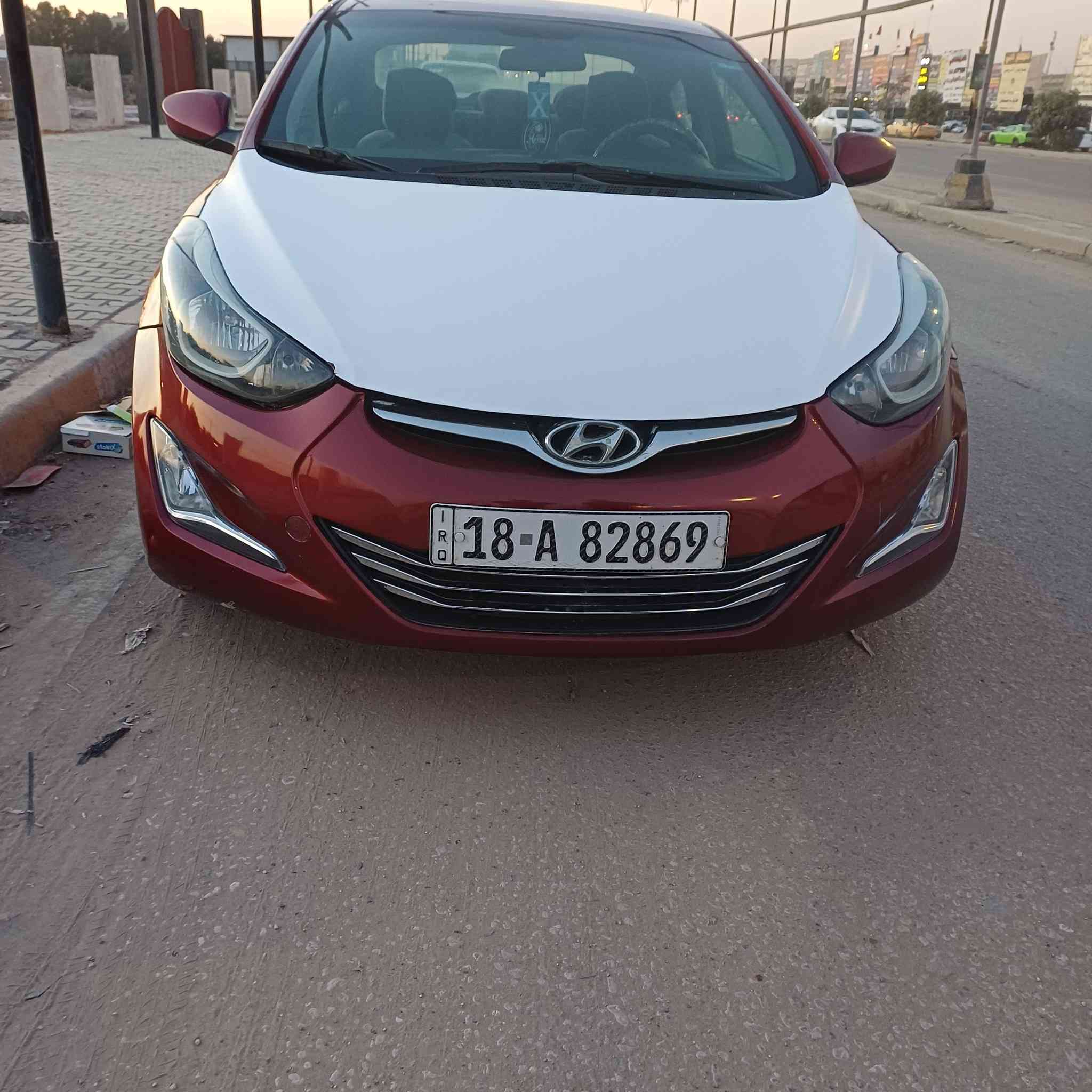 السلام عليكم النتره وارد امريكي محرك ١٨٠٠ رقم بابل دولي بدون حادث بيها ٢ صبغ بدون دواخل شاصي ولغد وحوض وتكم كبس،ليبل واحد على وضع الشركه 
محرك وكير وصدر جديد تخم تاير جديدتبريد تتدفئه شغال سياره على وضع الشركه مال بيت 
مكاني بابل 
السعر ١٠٩ 
رقمي ***********
