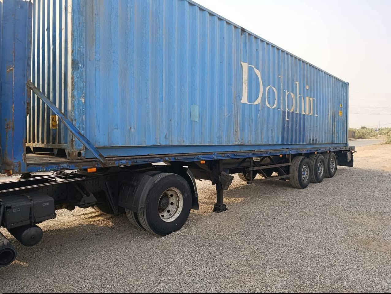 السلام عليكم السياره مان للبيع موديل 2000 جاهزه للشقل گير محرك قماره اكسل كفاله عامه تخم تاير سنويه  صاقطه رقمه دهوك مكانهه بغداد المدائن للاستفسار ***********
