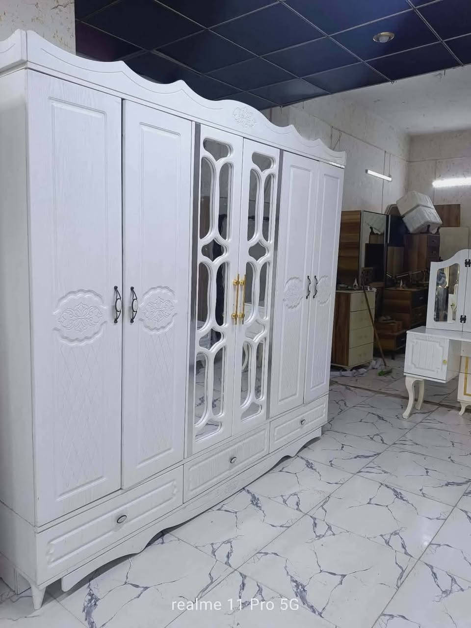 غرفة نوم كانتري مستخدم 
 نضافة95/💯
عدد القطع / 5 
نضام / أبواب 💢 
سعر 500 بيها مجال
شد ونقل داخل بغداد مجاني🚛
يوجود توصيل محافضات


**إذا كنت صاحب هذا الإعلان وتريد حذفه لأي سبب، رجاءا أرسل رسالة إلى الدعم الفني**