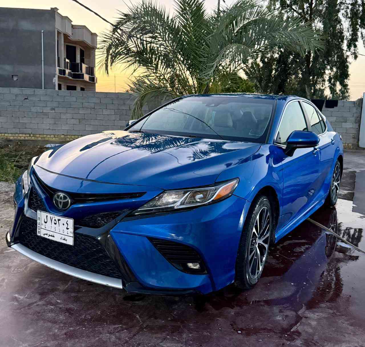 Se
كامري ٢٠١٨

مواصفات معروفه 
السياره جاهزة من كلشي كير مكينة حدادية تخم تاير تبريد
ماشية ٦٤ الف ميل
حادثها فقط البنيد صبغ 
وبيها بارد بالجاملغ الخلفي 
وبيها تكحيلات بسيطة اثر خدوش 
سنوية جديدة باسمي رقم بغداد  دولي جديد 

السعر ١٦٧ وبيها مجال 

***********
متواجد فيس و واتساب واتصال
