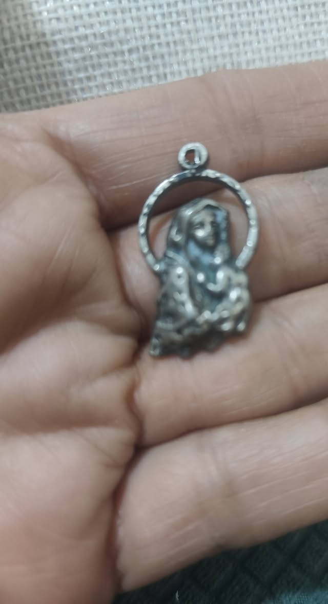 السلام عليكم..مداليات وسبح لصليب عيسى عليه السلام


**إذا كنت صاحب هذا الإعلان وتريد حذفه لأي سبب، رجاءا أرسل رسالة إلى الدعم الفني**