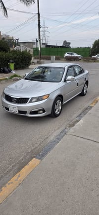 كيا اوبتما  ٢٠٠٩  محرك دوش  رقم اربيل سنويه جديده  يعني ماتكلف بتحويل ...